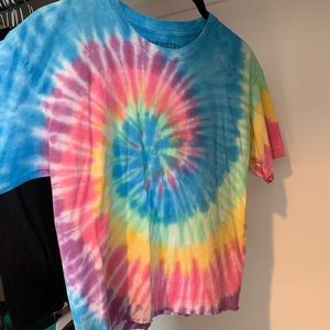 TIE DYE CUT OFF TEE